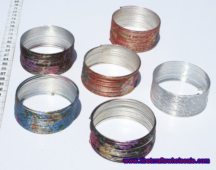 металлические браслеты