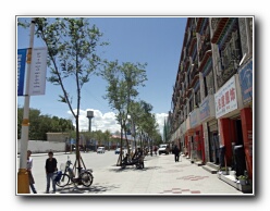 Lhasa streets
